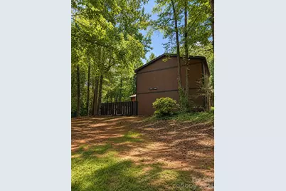 6101 Honeysuckle Lane, Charlotte, NC 28212 - Photo 21