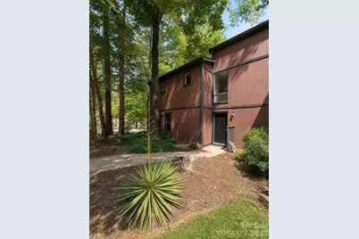 6101 Honeysuckle Lane, Charlotte, NC 28212 - Photo 1