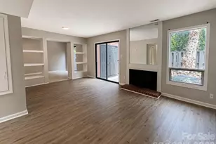 6101 Honeysuckle Ln, Charlotte, NC 28212 - Photo 3
