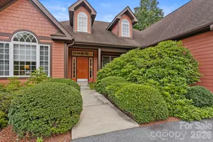 100 Crestgrove Dr, Flat Rock, NC 28731 - Photo 3