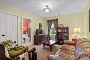 100 Crestgrove Dr, Flat Rock, NC 28731 - Photo 27