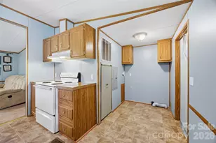 146 McIntyre Rd, Cherryville, NC 28021 - Photo 11