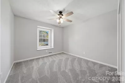 414 7th Street NE, Hickory, NC 28601 - Photo 27