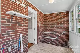 1135 13th Ave Ave, Hickory, NC 28601 - Photo 7