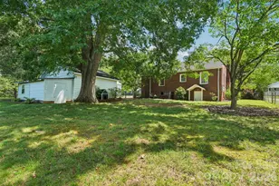 1135 13th Ave Ave, Hickory, NC 28601 - Photo 31