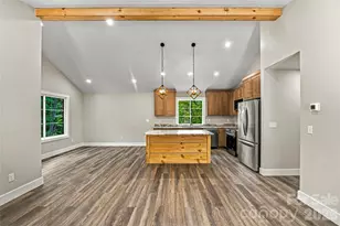 60 Catatoga Trl, Marion, NC 83452 - Photo 17
