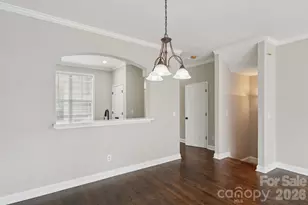 827 4th Street W, Charlotte, NC 28202 - Photo 9