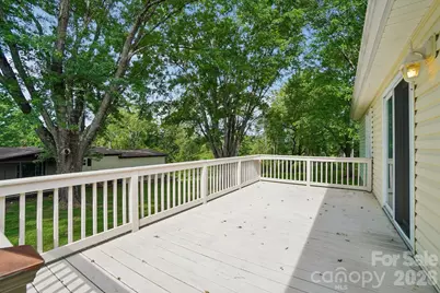 303 Meadowbrook Court, Hendersonville, NC 28792 - Photo 27