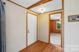 303 Meadowbrook Ct, Hendersonville, NC 28792 - Photo 21