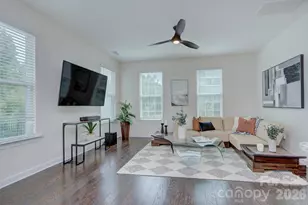 9257 Glenburn Ln, Charlotte, NC 28278 - Photo 11