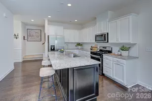 9257 Glenburn Ln, Charlotte, NC 28278 - Photo 5