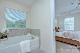9257 Glenburn Ln, Charlotte, NC 28278 - Photo 21