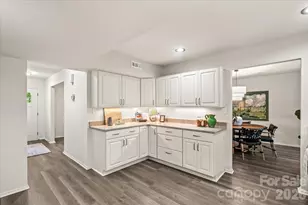 9205 Tree Haven Dr, Charlotte, NC 28270 - Photo 17