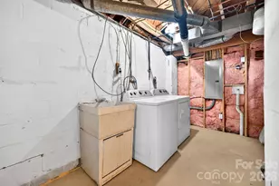 176 Chiles Ave, Asheville, NC 28803 - Photo 25