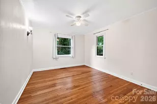 176 Chiles Ave, Asheville, NC 28803 - Photo 17
