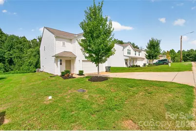 1475 Cannan Mountain Drive, Newton, NC 28658 - Photo 3
