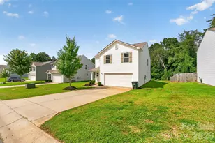 1475 Cannan Mountain Dr, Newton, NC 28658 - Photo 5