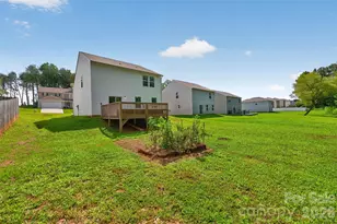 1475 Cannan Mountain Dr, Newton, NC 28658 - Photo 7