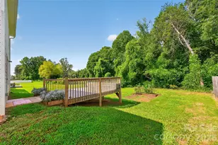 1475 Cannan Mountain Dr, Newton, NC 28658 - Photo 11