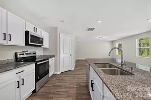 1475 Cannan Mountain Dr, Newton, NC 28658 - Photo 25