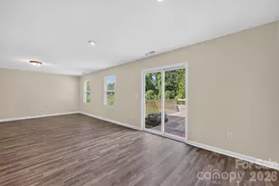 1475 Cannan Mountain Dr, Newton, NC 28658 - Photo 21