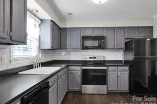 10922 Winterbourne Ct, Charlotte, NC 28277 - Photo 15