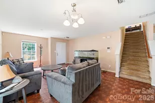 4411 Palustris Ct, Charlotte, NC 28269 - Photo 5
