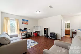 4411 Palustris Ct, Charlotte, NC 28269 - Photo 17