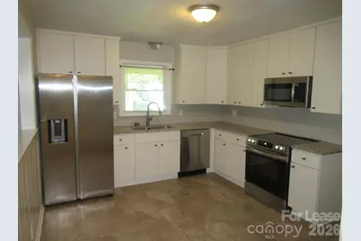 208 Crescent Court, Lincolnton, NC 28092 - Photo 7