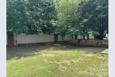 2435 Normancrest Court, Charlotte, NC 28270 - Photo 35