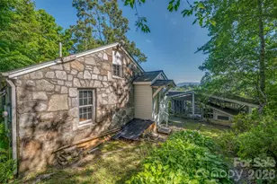 720 Sylvan Blvd, Hendersonville, NC 28791 - Photo 23