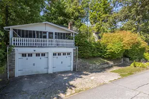 720 Sylvan Blvd, Hendersonville, NC 28791 - Photo 5