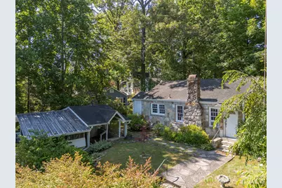 720 Sylvan Boulevard, Hendersonville, NC 28791 - Photo 3