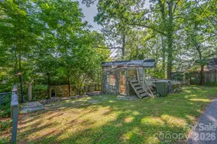 720 Sylvan Blvd, Hendersonville, NC 28791 - Photo 39