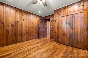 720 Sylvan Blvd, Hendersonville, NC 28791 - Photo 19