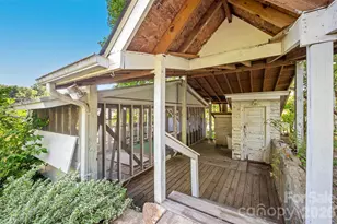 720 Sylvan Blvd, Hendersonville, NC 28791 - Photo 27