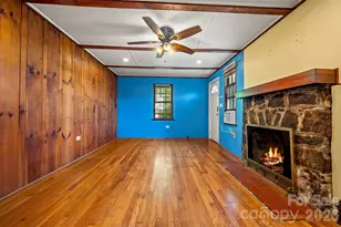 720 Sylvan Blvd, Hendersonville, NC 28791 - Photo 17