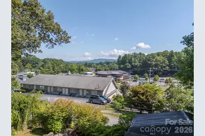 720 Sylvan Boulevard, Hendersonville, NC 28791 - Photo 45
