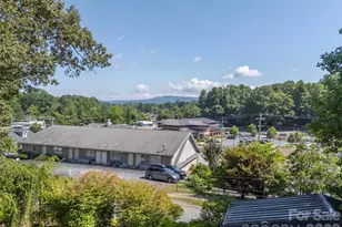 720 Sylvan Blvd, Hendersonville, NC 28791 - Photo 45