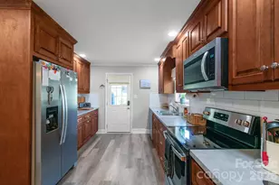 1501 Old Hickory Grove Rd, Mount Holly, NC 28120 - Photo 5