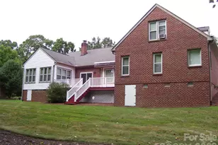 1859 Wetherburn Dr, Kannapolis, NC 28081 - Photo 3