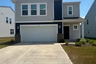 212 Brentwood Dr, Statesville, NC 28625 - Photo 1