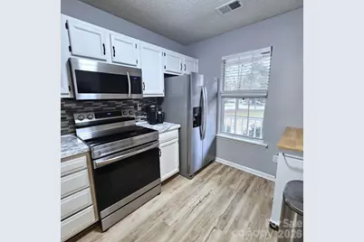 8291 Golf Ridge Drive, Charlotte, NC 28277 - Photo 9
