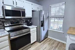 8291 Golf Ridge Dr, Charlotte, NC 28277 - Photo 9