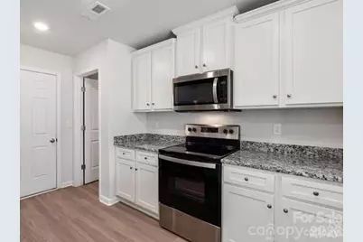 1637 Nia Road, Charlotte, NC 28215 - Photo 7