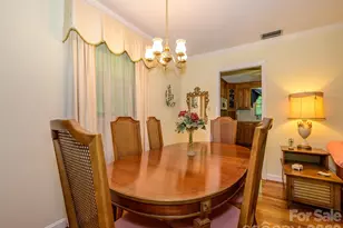 3712 Brookwood Rd, Charlotte, NC 28215 - Photo 9