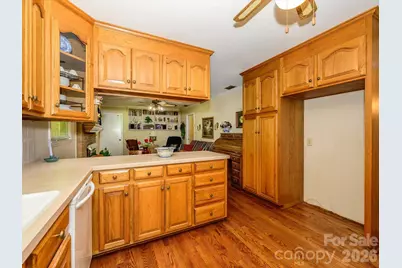3712 Brookwood Road, Charlotte, NC 28215 - Photo 15