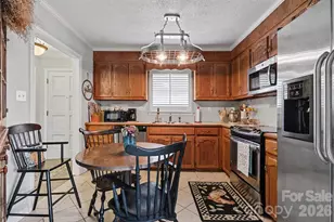 8427 Coulwood Oak Ln, Charlotte, NC 28214 - Photo 15