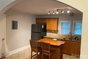 1323 Carolyn Dr, Charlotte, NC 28205 - Photo 9
