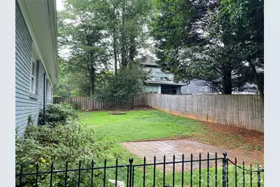 1323 Carolyn Drive, Charlotte, NC 28205 - Photo 19